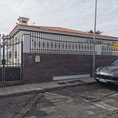 פוארטו דה סנטיאגו Villa Alexander מראה חיצוני תמונה