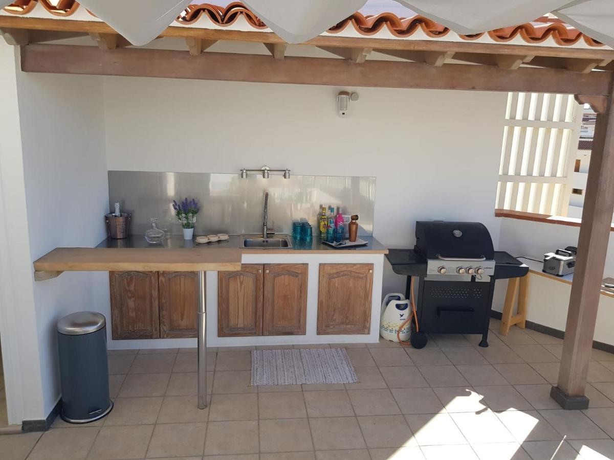 פוארטו דה סנטיאגו Villa Alexander מראה חיצוני תמונה